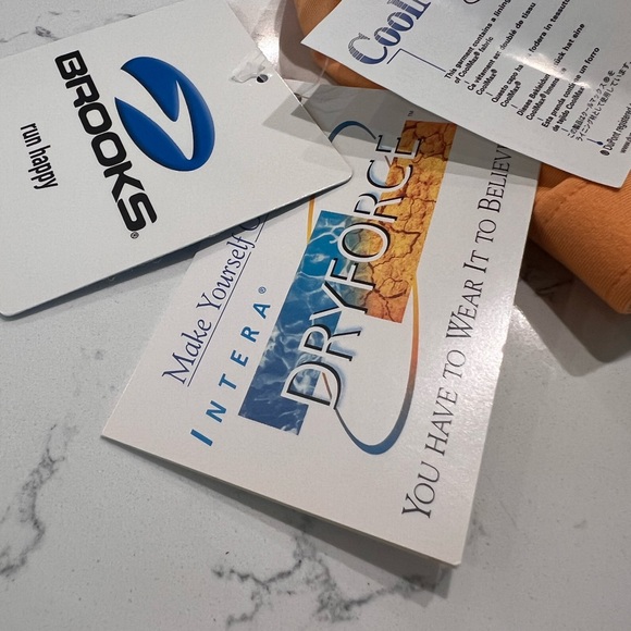 Brooks Power Pro Bra, size XL, color Mango, reversible - Picture 3 of 5